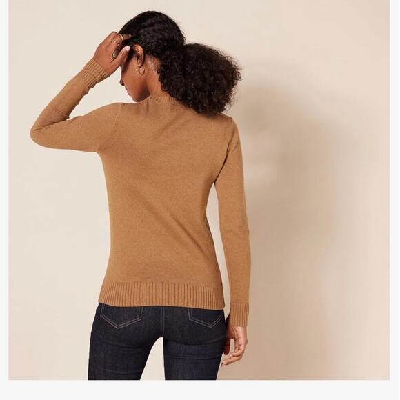 Amazon Crewneck Sweater – Orange/Tan – Size Small – EUC - Picture 2 of 9